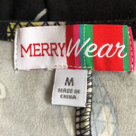 Christmas String of Lights Black Stretch Dress Size Medium - Picture 4 of 7